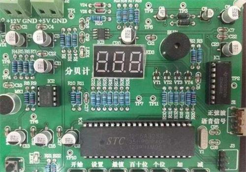单片机应用电路.jpg 单片机应用电路.jpg
